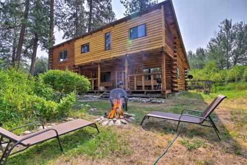 Photo of Rustic Idaho Cabin Less Than 11 Mi to Payette Ntl Forest!