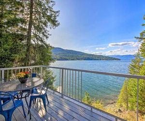 Lake Pend Oreille Home w/Dock & Paddle Boards Sagle United States