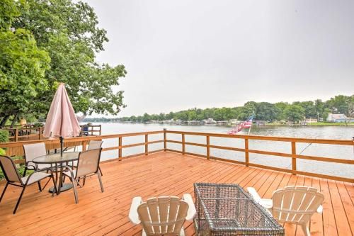 Photo of Cozy Cottage with Dock and Patio by Indiana Beach