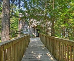 ‘Dragonwood Castle’ 3BR Maine Home on Waterfront! Bar Harbor United States