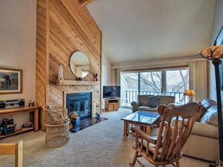 Hotel pic Townhome on Summit Mtn - Skiers Dream!