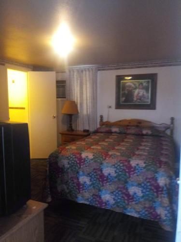 Photo of Tour Inn Motel
