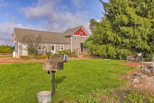 Photo of Leelanau Country Cottage is Home Away From Home!