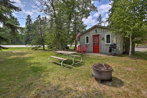 Photo of Charming Suttons Bay Cottage with Shared Waterfront!