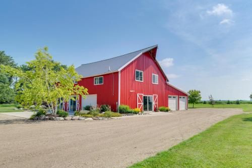 Photo of The Boars Abode Renovated Barn Home in Donnelly!