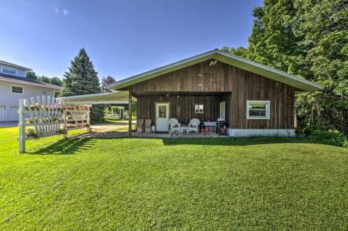 Photo of Rural La Crescent Home with Views on Minnesota Bluffs