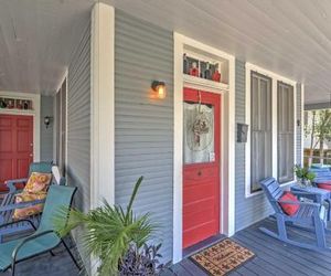 Gulfport Home w/Porch Swing - 3 Blocks to Beach! Gulfport United States