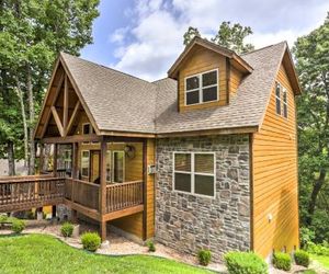 Branson Home w/Comm. Pool+Hot Tub - 1.5 Mi to SDC! Branson West United States