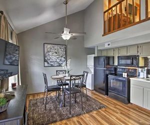Cozy Condo on Lake Taneycomo, 8.5mi to SDC! Branson United States