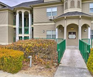 Two-Story Condo on Holiday Hills Golf Course! Branson United States