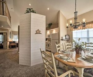 Lakefront Getaway - Walk to Fishing & Marina! Branson United States
