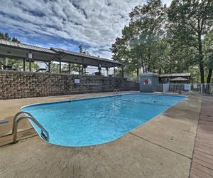 Branson Condo w/Views 2 Mi from Silver Dollar City Branson West United States