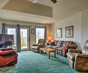 Cozy Branson Townhome 1 Mile to Silver Dollar City Branson West United States