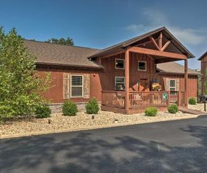New Resort Cabin - Mins From Silver Dollar & Lake! Branson West United States