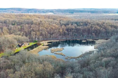 Photo of Secluded Cabin with Boats, Less Than 6 Mi to Jenny Jump!