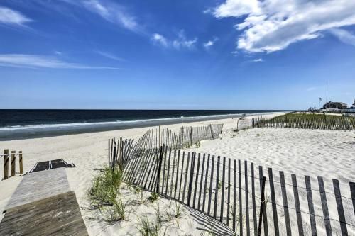 Photo of Cozy Mantoloking Home in Private Beach Association