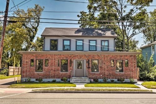 Photo of Updated Downtown Red Bank Home 5 Mi to Beach!