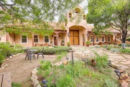 Photo of Luxury Los Cerrillos Hillside Villa on 65 Acres!