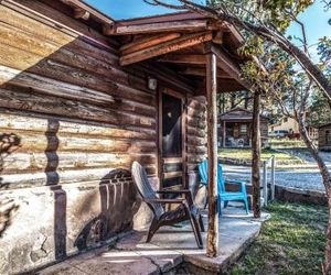 Apache Village 5, Queen Bed, Midtown, Sleeps 2 Ruidoso United States