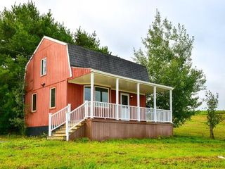 Hotel pic Spacious Country Hideaway with Fire Pit on 48 Acres