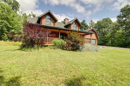 Photo of Stellar Wilmington House on 20 Wooded ADK Acres!