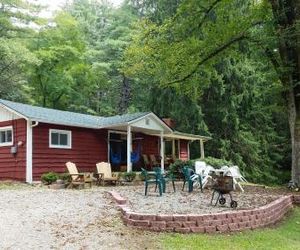Rustic Asheville Cabin on 20 Acres w/Swimming Pond Asheville United States