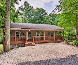 NEW-Cozy Home w/Deck by Beech Mountain Skiing+Golf Beech Mountain United States