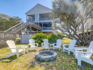 Hotel pic Waterfront Emerald Isle Home with Dock Access!