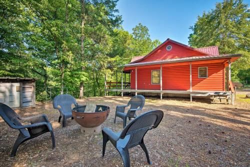 Photo of Broken Bow Cabin with Deck on Mountain Fork River!