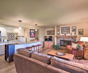 Bend Condo w/Deck & Forest Views! Bend United States