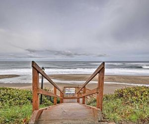 Lincoln Condo w/Patio & Pool Access -Walk to Beach Gleneden Beach United States