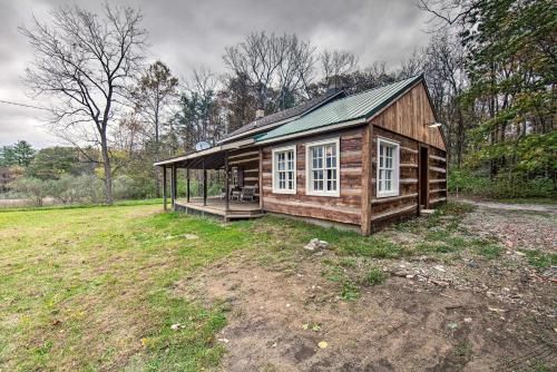 Photo of Remote 1901 Studio Cabin with Loft - Pets Allowed!