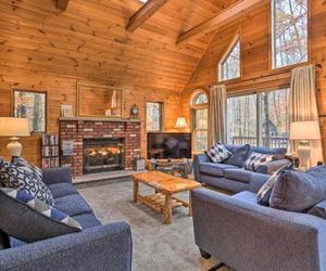 Arrowhead Lake Cottage w/ Deck + Grill Blakeslee United States
