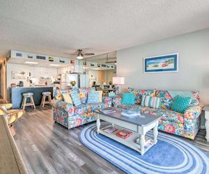 Oceanfront Oasis: Resort, Beach & Pool Access Surfside Beach United States