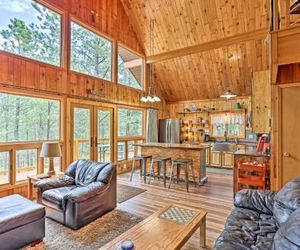 Central Black Hills Cabin w Loft & Wraparound Deck Johnson Siding United States