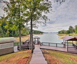 Remodeled Lakefront Dandridge Home w/ Deck & Dock! Dandridge United States