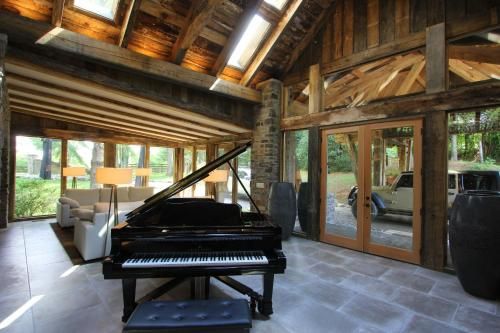 Photo of The Cottage at Dark Horse Recording Estate