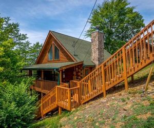 Sevierville Cabin w/Deck & Hot Tub-10 Min to DT! Sevierville United States