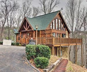 Hatcher Mtn Getaway - Sevierville Cabin w/ Hot Tub Hatchertown United States