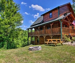 Cabin w/Hot Tub, Fire Pit - 6 Mi to Dollywood Shady Grove United States