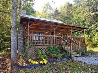 Hotel pic Tellico View - 2 Bedrooms, 2 Baths, Sleeps 6 home