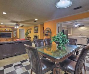 Spacious Home w/Deck ~2 Mi to Lake Arlington! Arlington United States