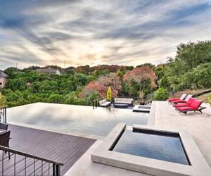 Chic Austin Home w/Infinity Pool- Mins to Downtown Bee Cave United States
