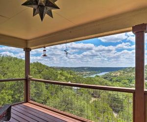 Austin Home w/ 2 Decks & Views, Mins to 2 Lakes! Hudson Bend United States