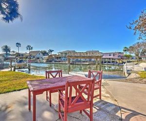 Spacious Waterfront Rockport House w/Private Dock! Rockport United States