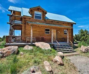 Pet-friendly Moab Cabin w/ Mtn Views & BBQ! Spanish Valley United States