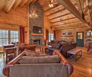 Cabin w/Climbing Wall & Game Room, 5 Mi to Mt Snow West Dover United States