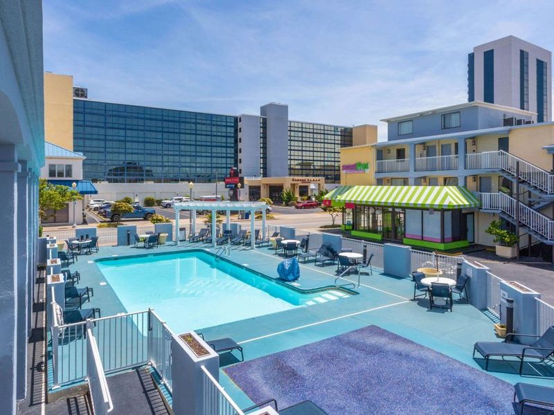 Hotel Photo 6