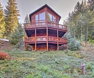 Grizzly Tower Packwood Cabin w/ Forest Views! Packwood United States