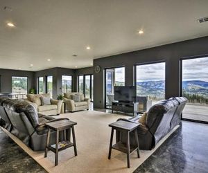 Luxury Home w/Views - 5 Min to Columbia River Hood River United States